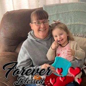 Meet your Posher, Carla